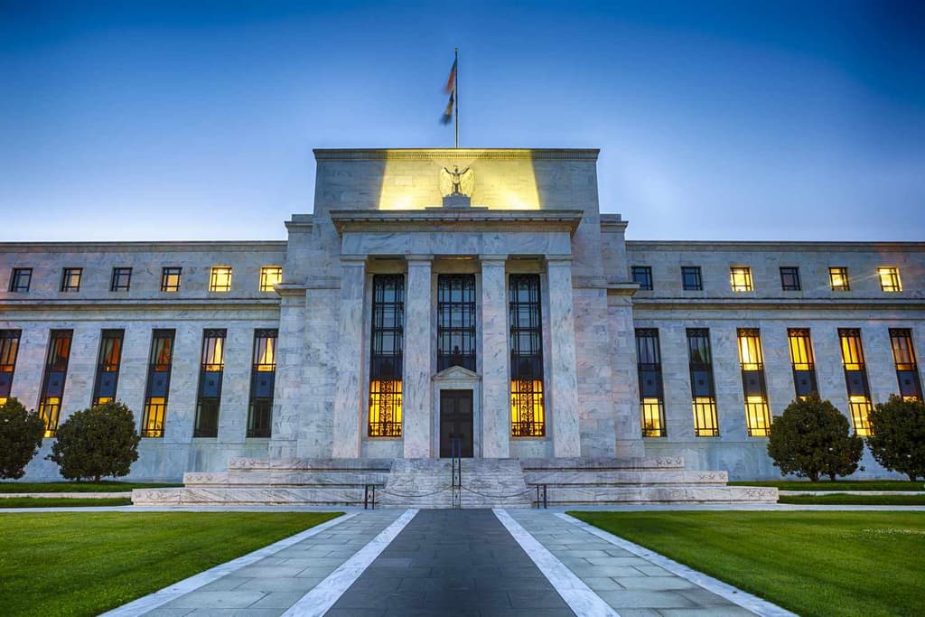 Fed decisions (Jul–Oct)