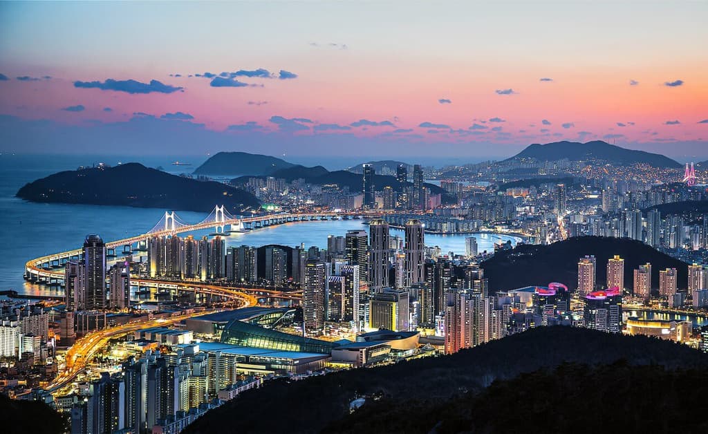 Highest temperature in Busan on July 30? card icon