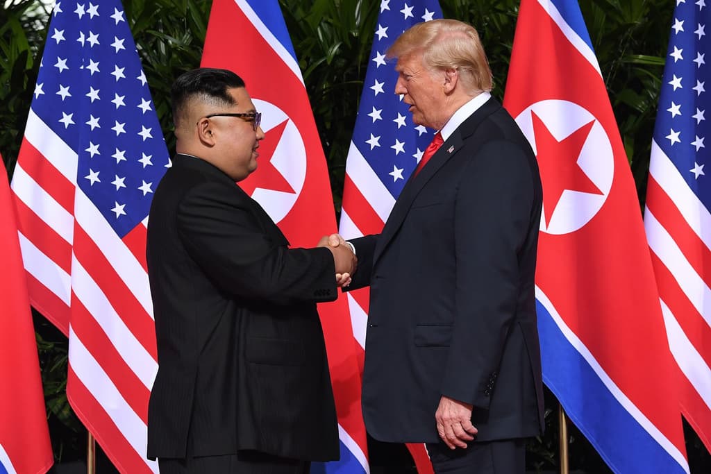 icon for Will Trump visit North Korea by December 31?